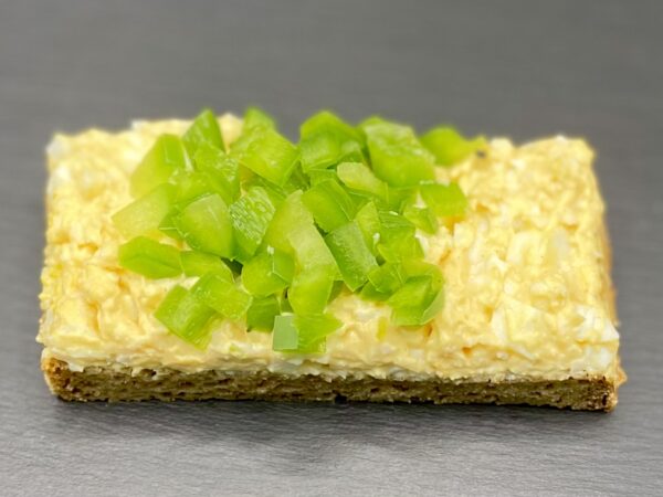 RB Eiaufstrich mit grünem Paprika